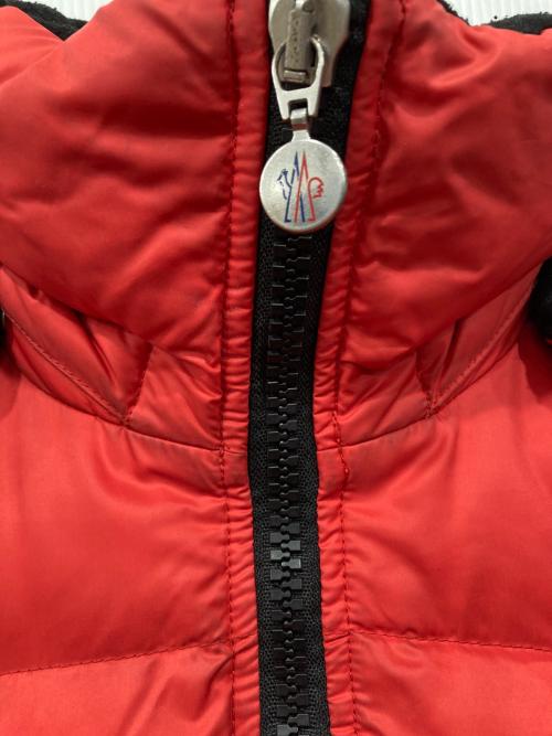 MONCLER（モンクレール）MONCLER (モンクレール) ヒマラヤ ダウンジャケット レッド サイズ:2の古着・服飾アイテム