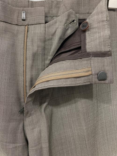 HUGO（ヒューゴ ボス）HUGO (ヒューゴ ボス) セットアップスーツ ブラウン サイズ:50の古着・服飾アイテム