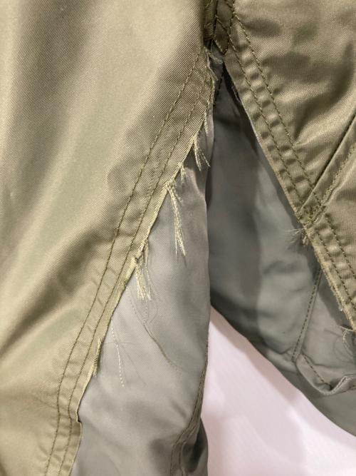 YOKE（ヨーク）YOKE (ヨーク) コネクテッドミリタリーブルゾン カーキ サイズ:2の古着・服飾アイテム
