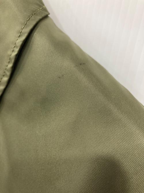 YOKE（ヨーク）YOKE (ヨーク) コネクテッドミリタリーブルゾン カーキ サイズ:2の古着・服飾アイテム