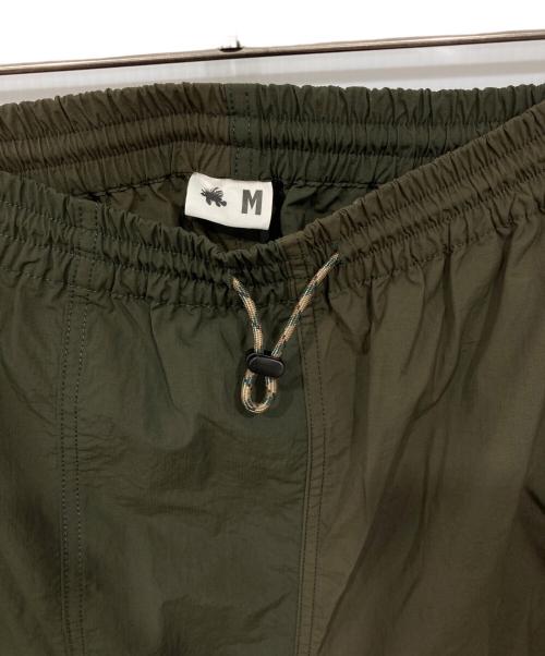 CLUB STUBBORN（クラブスタボーン）CLUB STUBBORN (クラブスタボーン) ナイロンパンツ カーキ サイズ:M 未使用品の古着・服飾アイテム