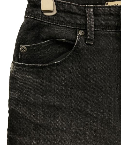 YANUK（ヤヌーク）YANUK (ヤヌーク) ブーツカットデニムパンツ ブラック サイズ:21の古着・服飾アイテム