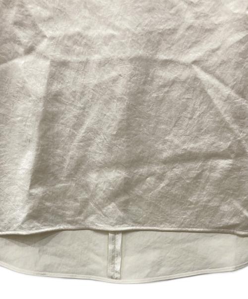 EVERYDAY I LIKE.（エヴリデイ アイ ライク）EVERYDAY I LIKE. (エヴリデイ アイ ライク) Minimal Satin ブラウス アイボリー サイズ:Freeの古着・服飾アイテム