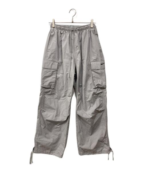 NIKE（ナイキ）NIKE (ナイキ) ミッドライズダンスカーゴパンツ グレー サイズ:Mの古着・服飾アイテム