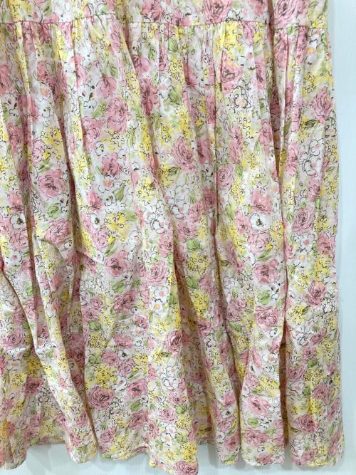 OBLI（オブリ）OBLI (オブリ) フラワーティアードワンピース ピンク×イエロー サイズ:1の古着・服飾アイテム