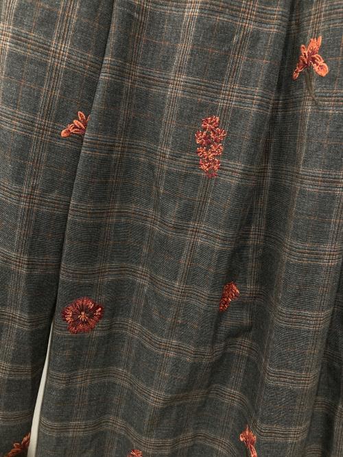 Ameri（アメリ）AMERI (アメリ) チェックフラワープリーツパンツ ブラック サイズ:M 未使用品の古着・服飾アイテム