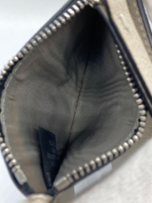 Maison Margiela（メゾンマルジェラ）Maison Margiela (メゾンマルジェラ) トリフォールド マネークリップ ウォレット アイボリーの古着・服飾アイテム