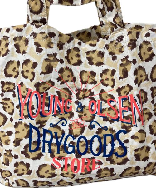YOUNG & OLSEN The DRYGOODS STORE（ヤングアンドオルセン ザ ドライグッズストア）YOUNG & OLSEN The DRYGOODS STORE (ヤングアンドオルセン ザ ドライグッズストア) トートバッグ ホワイト×ブラウンの古着・服飾アイテム