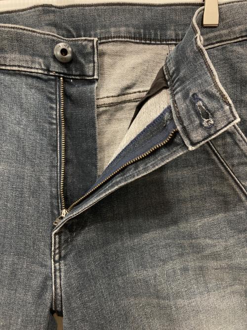 G-STAR RAW（ジースターロゥ）G-STAR RAW (ジースターロゥ) デニムパンツ インディゴ サイズ:34の古着・服飾アイテム