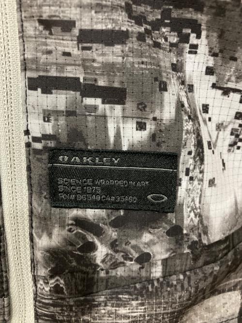 OAKLEY（オークリー）OAKLEY (オークリー) フーデッドベスト グレー サイズ:Lの古着・服飾アイテム