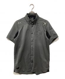OAKLEY（オークリー）の古着「半袖シャツ」｜グレー