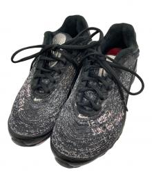 NIKE（ナイキ）の古着「NIKE AIR MAX DELUXE "SKEPTA" BLACK/BLACK-DEEP RED」｜ブラック