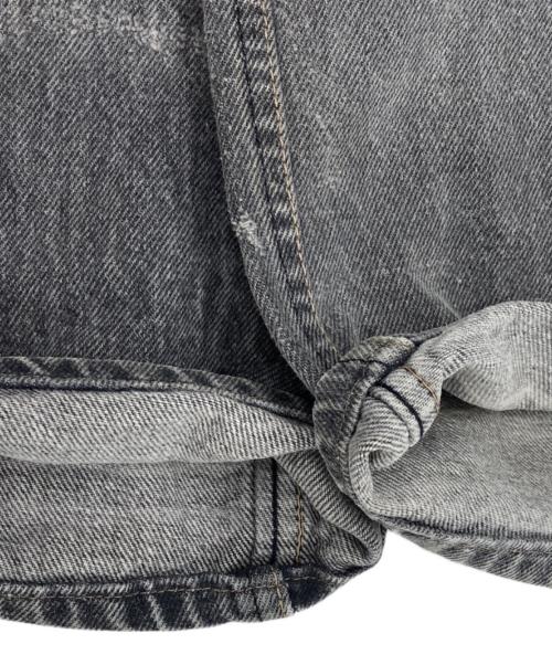 LEVI'S（リーバイス）LEVI'S (リーバイス) 先染め ブラックデニムパンツ グレー サイズ:W30の古着・服飾アイテム