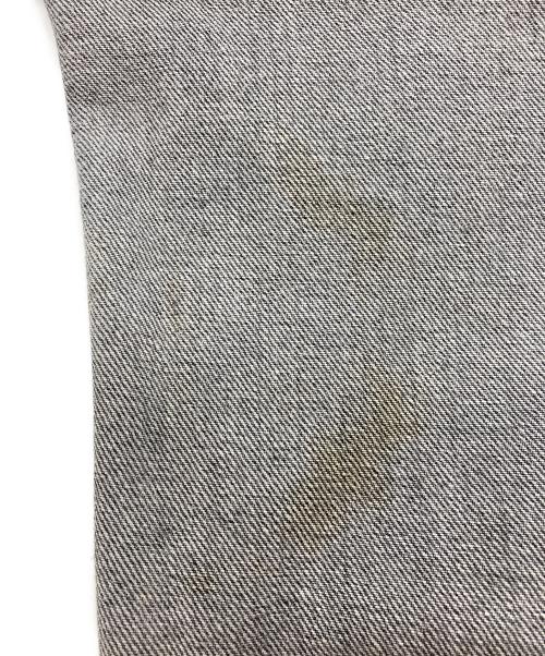 LEVI'S（リーバイス）LEVI'S (リーバイス) 先染め ブラックデニムパンツ グレー サイズ:W30の古着・服飾アイテム