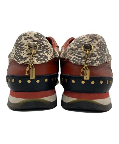 COACH（コーチ）COACH (コーチ) C118リベットローカットスニーカー ブラウン×ブラック サイズ:23.5cmの古着・服飾アイテム