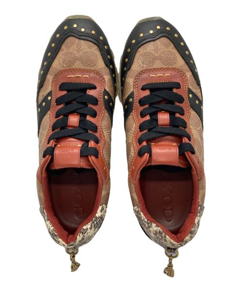 COACH（コーチ）COACH (コーチ) C118リベットローカットスニーカー ブラウン×ブラック サイズ:23.5cmの古着・服飾アイテム