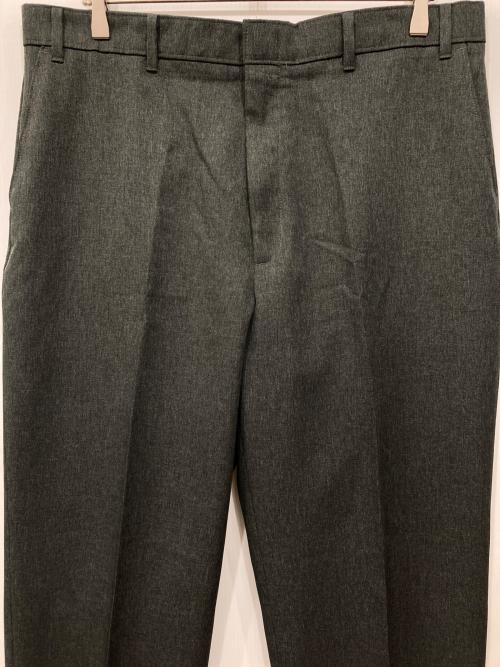 LEVI'S（リーバイス）LEVI'S (リーバイス) タックパンツ グレー サイズ:W38の古着・服飾アイテム
