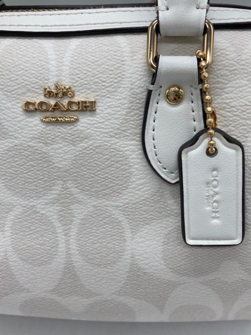 COACH（コーチ）COACH (コーチ) ショルダーバッグ アイボリーの古着・服飾アイテム