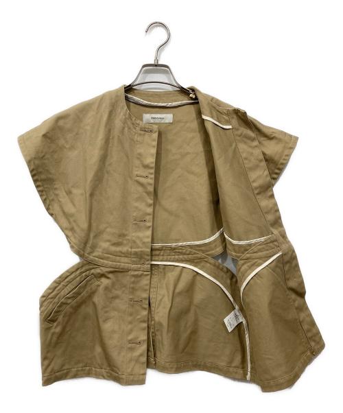 FUMIE=TANAKA（フミエタナカ）FUMIE=TANAKA (フミエタナカ) ダイアモンドカットベスト ベージュ サイズ:1の古着・服飾アイテム