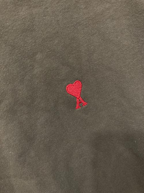AMI Alexandre Mattiussi（アミアレクサンドルマテュッシ）AMI Alexandre Mattiussi (アミアレクサンドルマテュッシ) ハート刺繍スウェット ブラウン サイズ:Lの古着・服飾アイテム