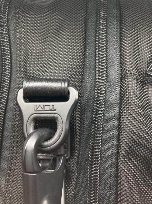 TUMI（トゥミ）TUMI (トゥミ) アルファ2 ビジネスバッグ ブラックの古着・服飾アイテム
