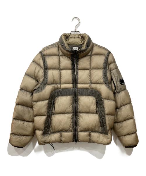 C.P COMPANY（シーピーカンパニー）C.P COMPANY (シーピーカンパニー) フーデッドショートダウンジャケット ベージュ サイズ:XLの古着・服飾アイテム