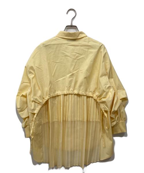 Lallia Mu（ラリア ムー）Lallia Mu (ラリア ムー) バックプリーツシャツ イエロー サイズ:38の古着・服飾アイテム
