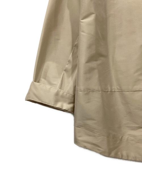 Gabardine K.T（ギャバシンケーティー）Gabardine K.T (ギャバシンケーティー) ストレッチタフタ ピージャケット ベージュ サイズ:9の古着・服飾アイテム