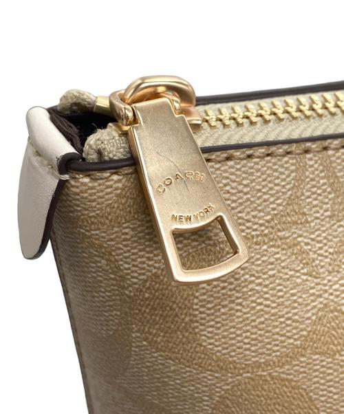COACH（コーチ）COACH (コーチ) シグネチャー ギャラリー トート ベージュの古着・服飾アイテム