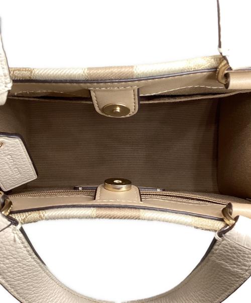 COACH（コーチ）COACH (コーチ) ショルダーバッグ ベージュの古着・服飾アイテム