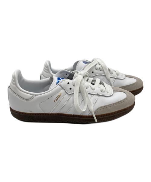 adidas（アディダス）adidas (アディダス) スニーカー ホワイト サイズ:22.5の古着・服飾アイテム