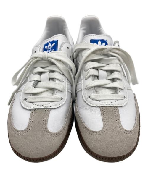 adidas（アディダス）adidas (アディダス) スニーカー ホワイト サイズ:22.5の古着・服飾アイテム