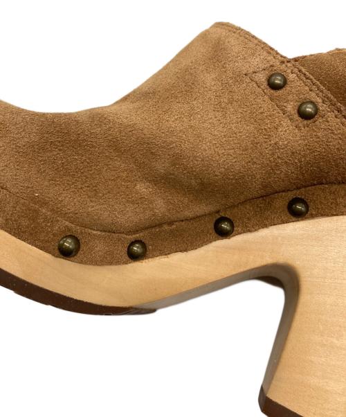 UGG（アグ）UGG (アグ) サボサンダル ブラウン サイズ:23の古着・服飾アイテム