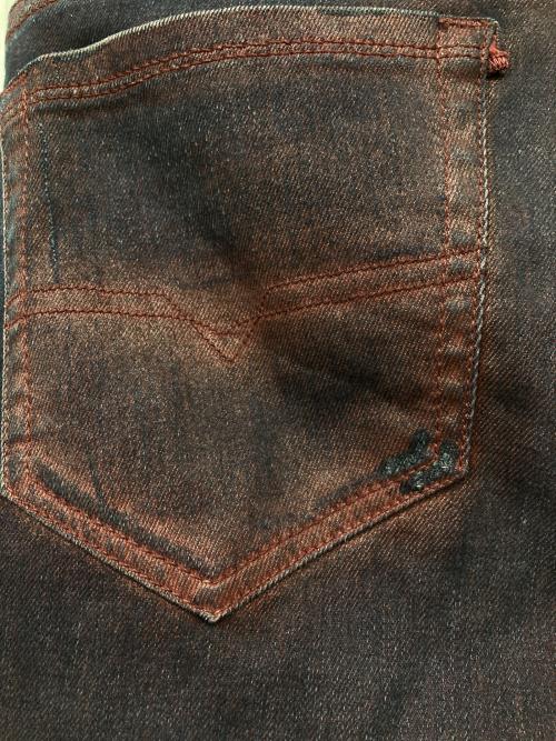 DIESEL（ディーゼル）DIESEL (ディーゼル) ストレッチデニムパンツ ボルドー サイズ:SIZE 73.5cm (W29)の古着・服飾アイテム