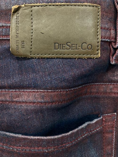 DIESEL（ディーゼル）DIESEL (ディーゼル) ストレッチデニムパンツ ボルドー サイズ:SIZE 73.5cm (W29)の古着・服飾アイテム