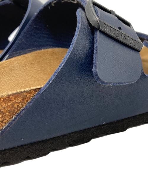 BIRKENSTOCK（ビルケンシュトック）BIRKENSTOCK (ビルケンシュトック) サンダル ブラウン×ネイビー サイズ:24.5の古着・服飾アイテム