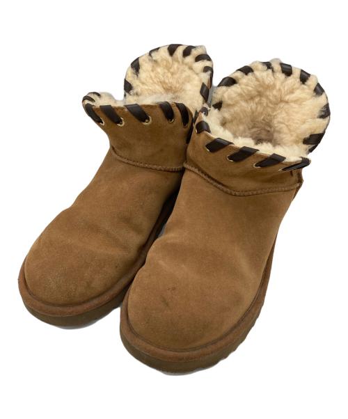 UGG（アグ）UGG (アグ) アイダーミニクラシック ショートブーツ ベージュ サイズ:24㎝の古着・服飾アイテム