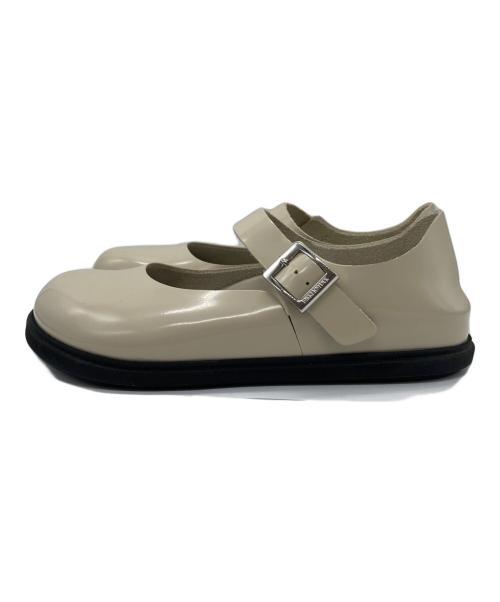 BIRKENSTOCK（ビルケンシュトック）BIRKENSTOCK (ビルケンシュトック) TOMORROW LAND (トゥモローランド) 別注 ナチュラルレザー パテントサンダル アイボリー サイズ:22.5cmの古着・服飾アイテム