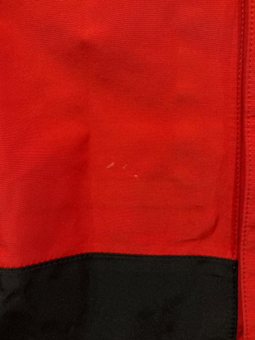 THE NORTH FACE（ザ ノース フェイス）THE NORTH FACE (ザ ノース フェイス) ジップアップジャケット ブラック×レッド サイズ:Mの古着・服飾アイテム