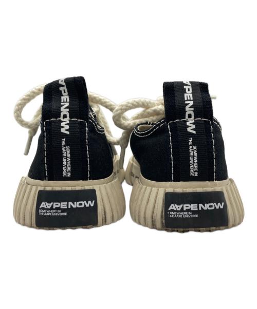 Aape BY A BATHING APE（エーエイプ バイ アベイシングエイプ）AAPE BY A BATHING APE (エーエイプ バイ アベイシングエイプ) ローカットスニーカー ホワイト×ブラック サイズ:26cmの古着・服飾アイテム