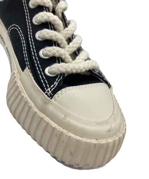 Aape BY A BATHING APE（エーエイプ バイ アベイシングエイプ）AAPE BY A BATHING APE (エーエイプ バイ アベイシングエイプ) ローカットスニーカー ホワイト×ブラック サイズ:26cmの古着・服飾アイテム