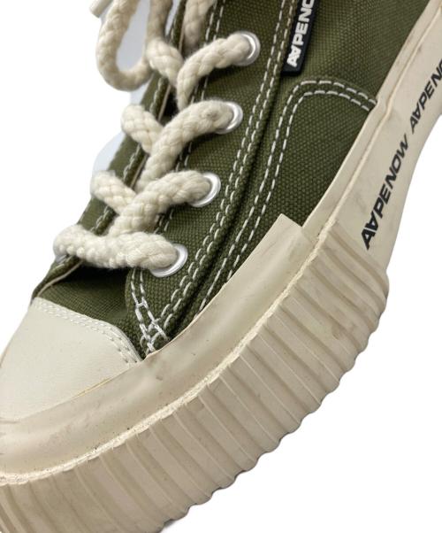 Aape BY A BATHING APE（エーエイプ バイ アベイシングエイプ）AAPE BY A BATHING APE (エーエイプ バイ アベイシングエイプ) ローカットスニーカー ホワイト×カーキ サイズ:25㎝の古着・服飾アイテム