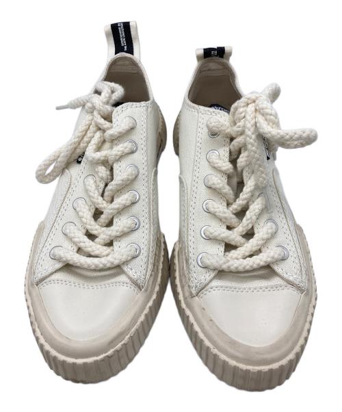 Aape BY A BATHING APE（エーエイプ バイ アベイシングエイプ）AAPE BY A BATHING APE (エーエイプ バイ アベイシングエイプ) ローカットスニーカー アイボリー サイズ:29cmの古着・服飾アイテム