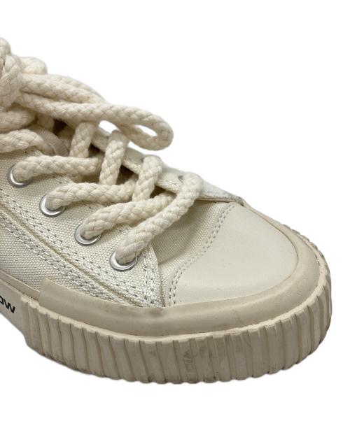 Aape BY A BATHING APE（エーエイプ バイ アベイシングエイプ）AAPE BY A BATHING APE (エーエイプ バイ アベイシングエイプ) ローカットスニーカー アイボリー サイズ:29cmの古着・服飾アイテム