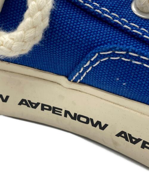 Aape BY A BATHING APE（エーエイプ バイ アベイシングエイプ）AAPE BY A BATHING APE (エーエイプ バイ アベイシングエイプ) ローカットスニーカー ホワイト×ブルー サイズ:28cmの古着・服飾アイテム