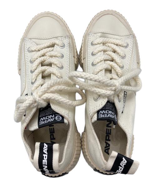 Aape BY A BATHING APE（エーエイプ バイ アベイシングエイプ）AAPE BY A BATHING APE (エーエイプ バイ アベイシングエイプ) ローカットスニーカー ホワイト サイズ:29cmの古着・服飾アイテム