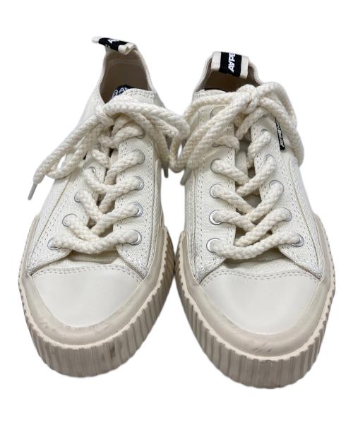 Aape BY A BATHING APE（エーエイプ バイ アベイシングエイプ）AAPE BY A BATHING APE (エーエイプ バイ アベイシングエイプ) ローカットスニーカー ホワイト サイズ:29cmの古着・服飾アイテム