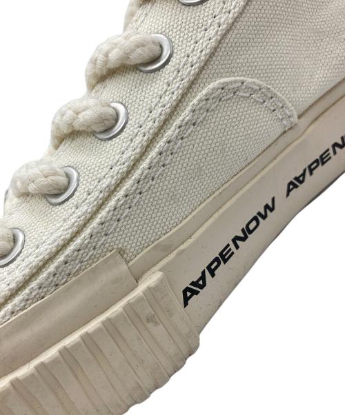 Aape BY A BATHING APE（エーエイプ バイ アベイシングエイプ）AAPE BY A BATHING APE (エーエイプ バイ アベイシングエイプ) ローカットスニーカー ホワイト サイズ:29cmの古着・服飾アイテム