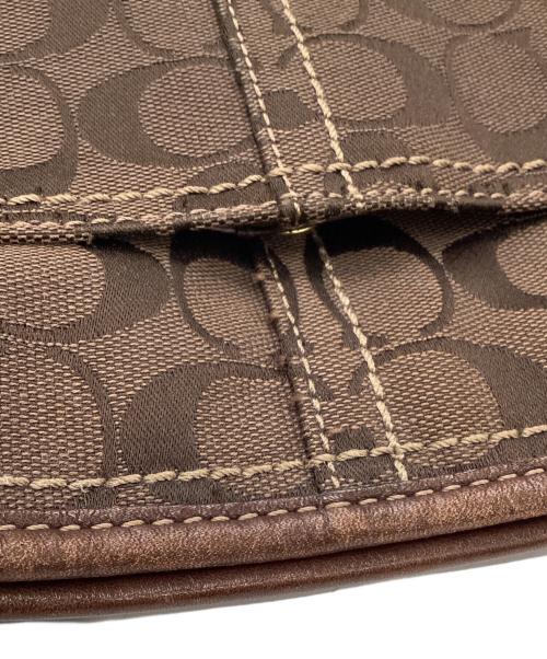 COACH（コーチ）COACH (コーチ) シグネチャー ショルダーバッグ ブラウンの古着・服飾アイテム