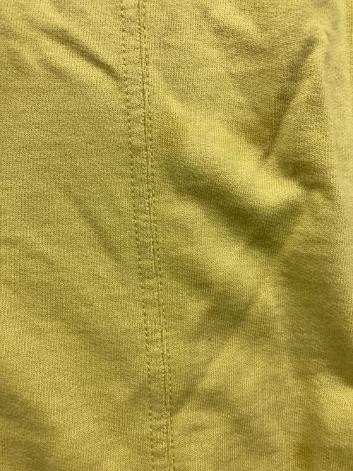 C.P COMPANY（シーピーカンパニー）C.P COMPANY (シーピーカンパニー) クルーネックスウェット イエロー サイズ:Lの古着・服飾アイテム